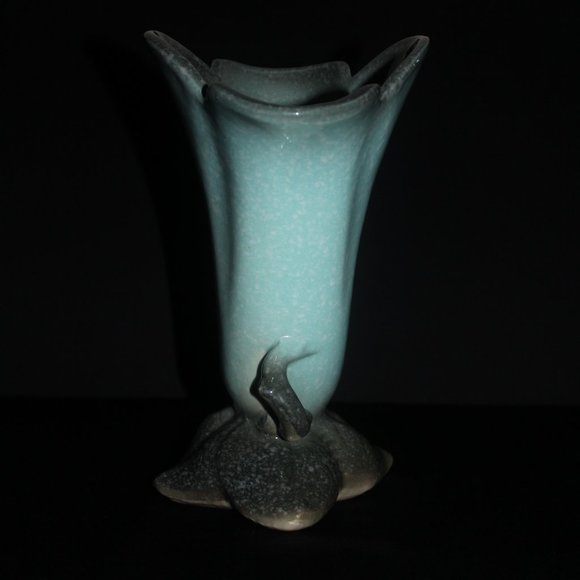 Hull Pottery Woodland Vase W16 | Vintage Hull Vase - Picture 3 of 8